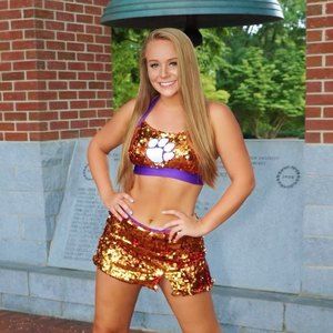 Meet your Posher, Blaire